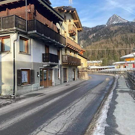 Testa Grigia Apartament Champoluc