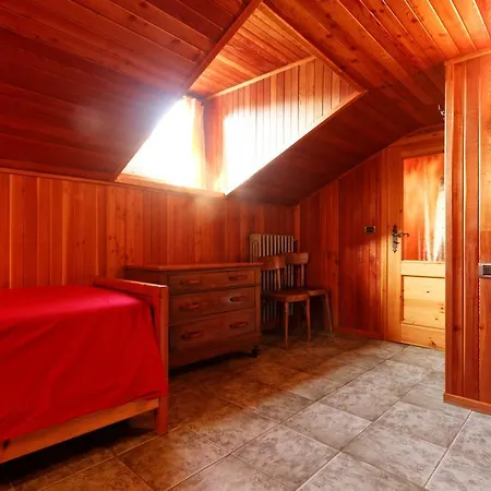 Testa Grigia Apartment *