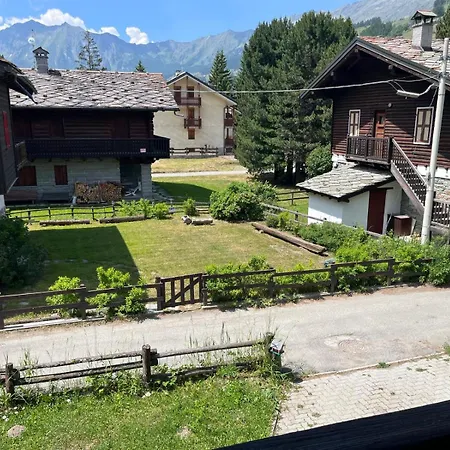 Testa Grigia Apartment