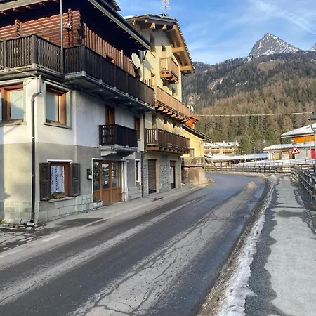 Testa Grigia Apartment Champoluc