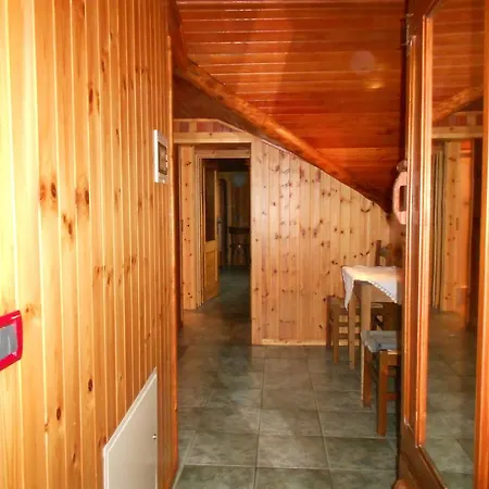 Testa Grigia Apartment *